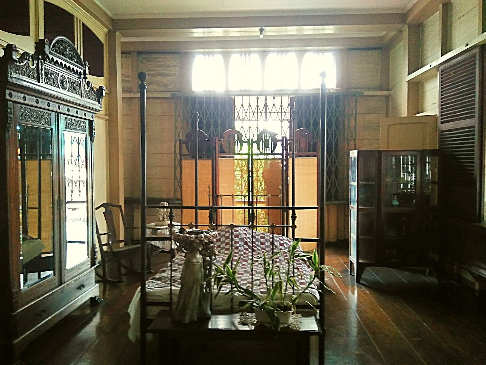 The New Frontier : The Nakpil-Bautista Historical House: Home of the ...