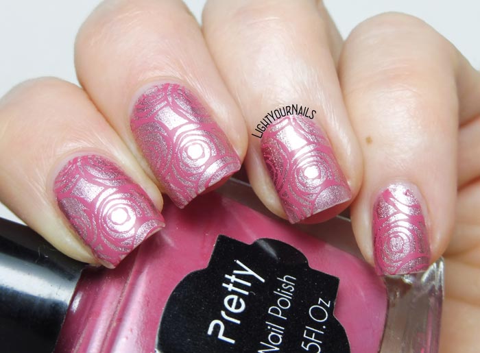 Manicure rose rosa pink roses stamping nail art #stamping #nailart #lightyournails Manicure rose rosa pink roses stamping nail art #stamping #nailart #lightyournails