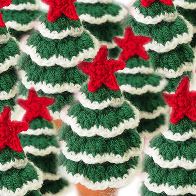 Crochet Treasures: 10 Free Christmas Tree Crochet Patterns