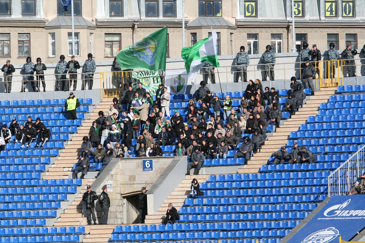 Botões para Sempre FC Tom Tomsk "O orgulho da Sibéria" Rússia