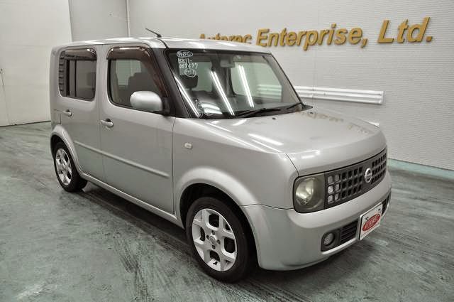 Nissan cube 2003