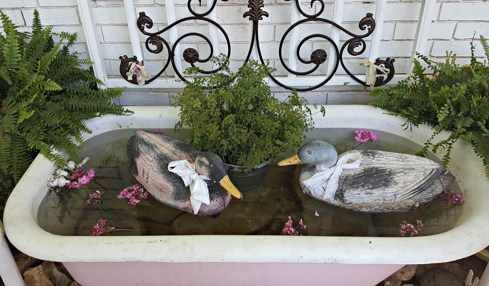 Penny's Vintage Home Bathtub Duck Pond