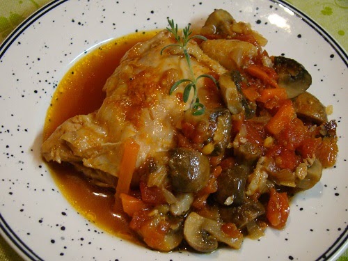 Alt fel de tocanita de pui cu ciuperci