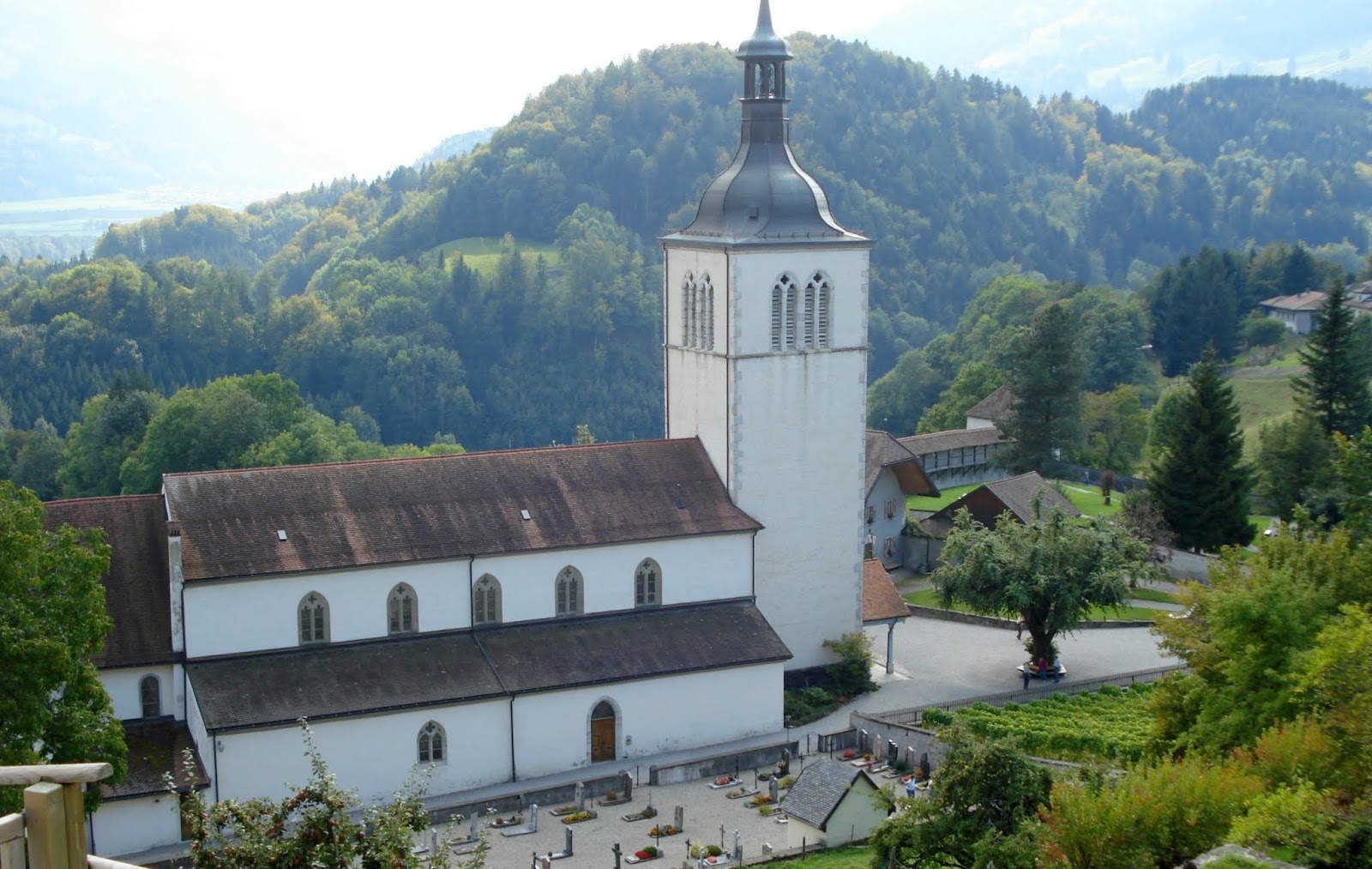 Recantos e Encantos Gruyères Église Saint Théodule