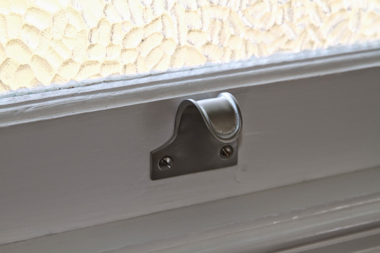 Renovating a Queenslander Open / Shut them Windows, doors, fanlights