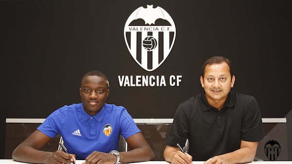 Oficial: El Valencia anuncia el fichaje de Diakhaby