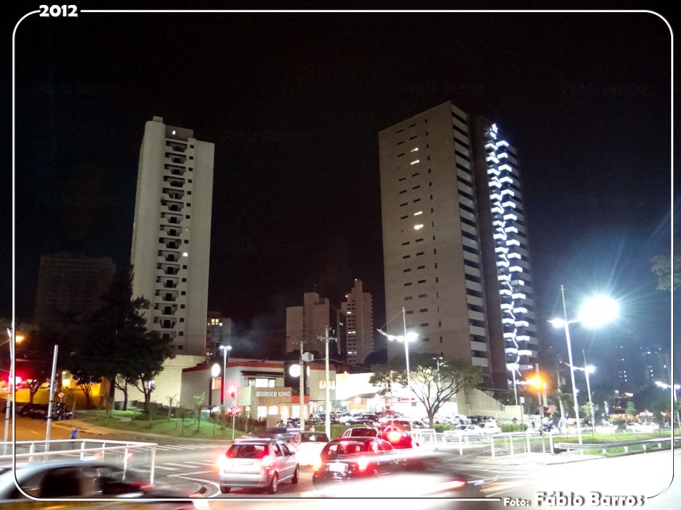 Jundiaí / SP , avenida Nove