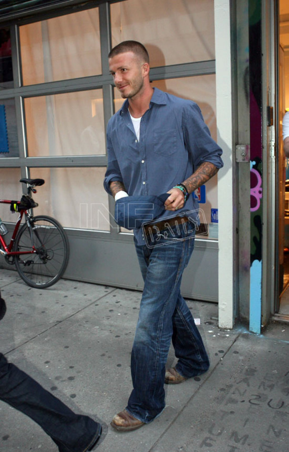 David Beckham in dVb Jeans Sendra boots ベッカム dvb ジーンズとセンドラのブーツを着用
