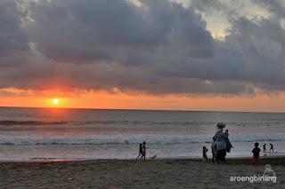 pantai batubelig kerobokan bali
