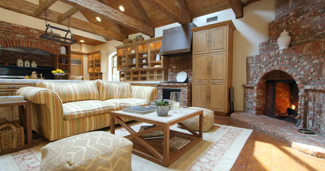 33 Interior Design Photos vs. 9989 Liebe Dr, Beverly Hills, CA Luxury Home Tour