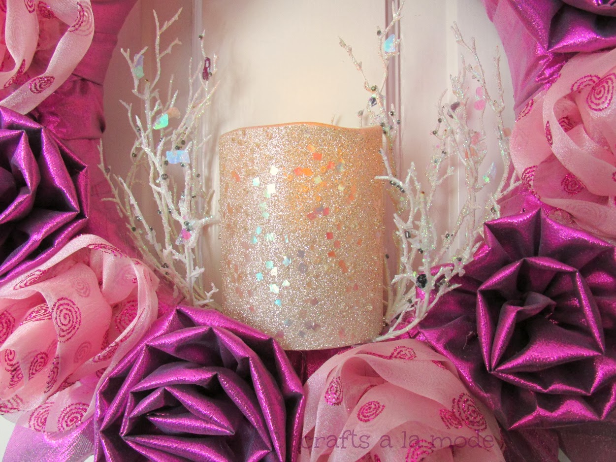 Glittery Roses Christmas Wreath - Crafts a la mode