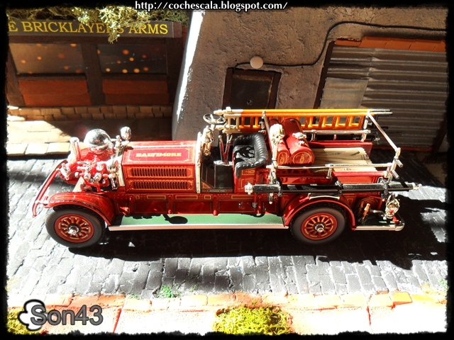 Camion De Pompier Diecast 1925 Ahrens-fox Ns4 1:43 Signature Yat Ming