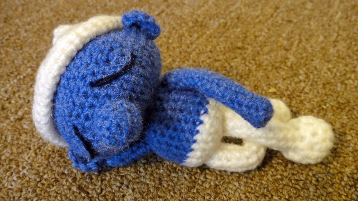 l-rs-f-th-l-d-amigurumi-lazy-smurf-crochet-pattern