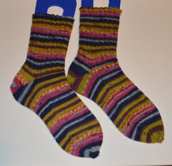 Toe Up Socks in Drops Fabel Candy 