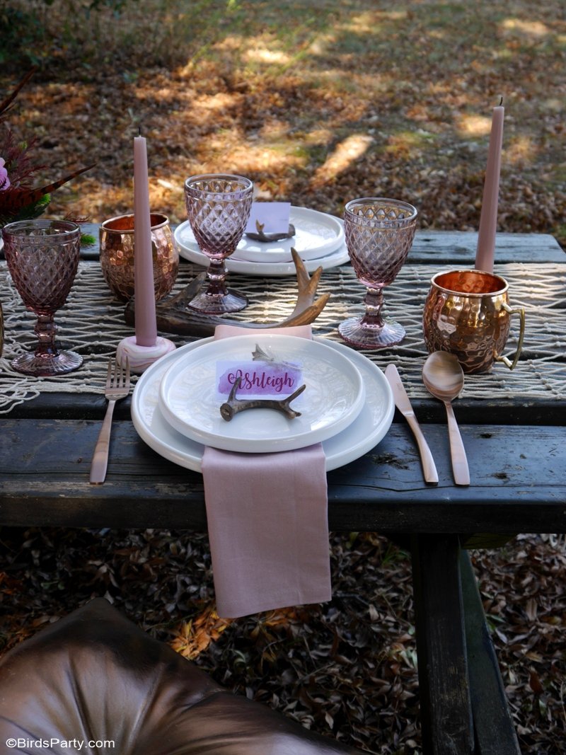 Al Fresco Boho Chic Thanksgiving Table - creative and DIY styling ideas, decor and recipes for a stunning but easy to style, autumn tablescape! by BirdsParty.com @birdsparty