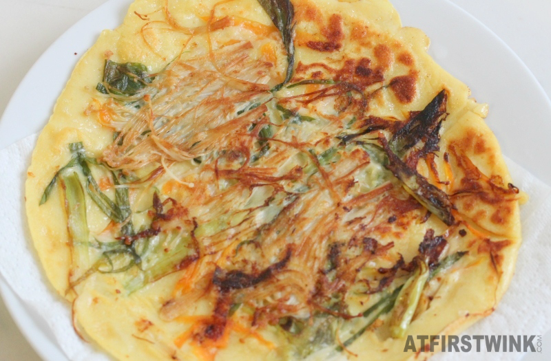 recipe Korean pancakes pa-jeon spring onions carrot enoki large