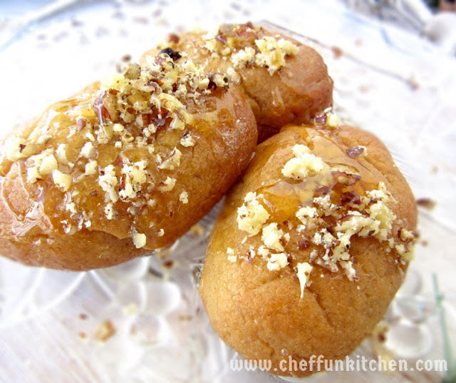 Traditional Greek Honey Cookies Traditional Greek Honey Cookies