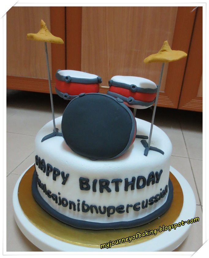 Faeiza's Cakes Fondant Drum Cake White Choc Macadamia Cake for Ayu
