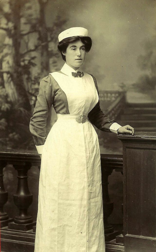 Elegant Photos of Nurses From Edwardian Era Vintage Everyday