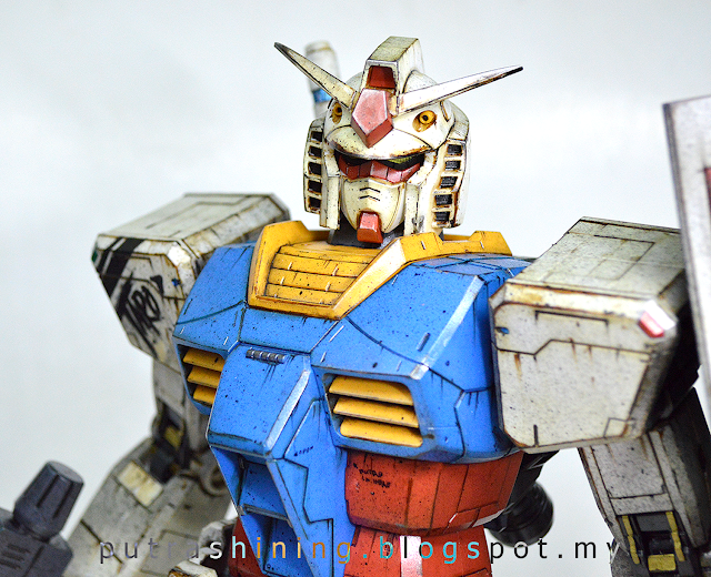 MEGA SIZE 1/48 RX-78-2 GUNDAM Custom Paint by Putra Shining