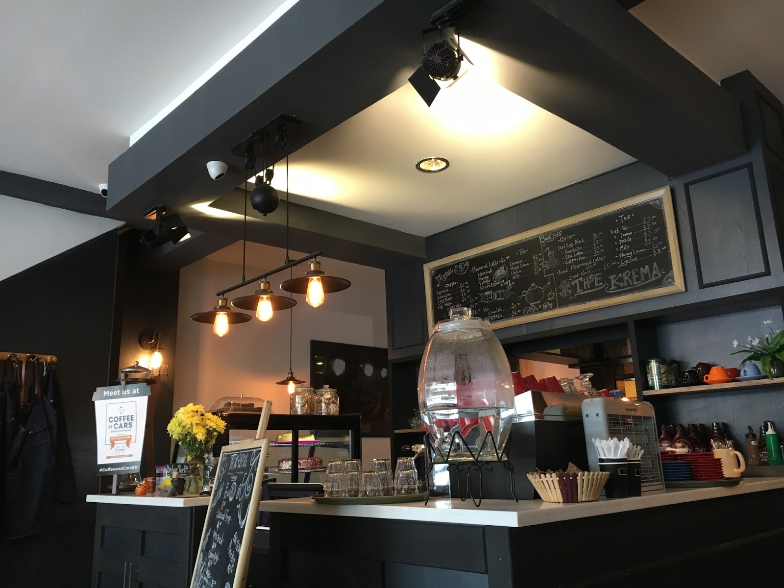 Krema Cafe Kiulap, Brunei Travel is my favorite Sport