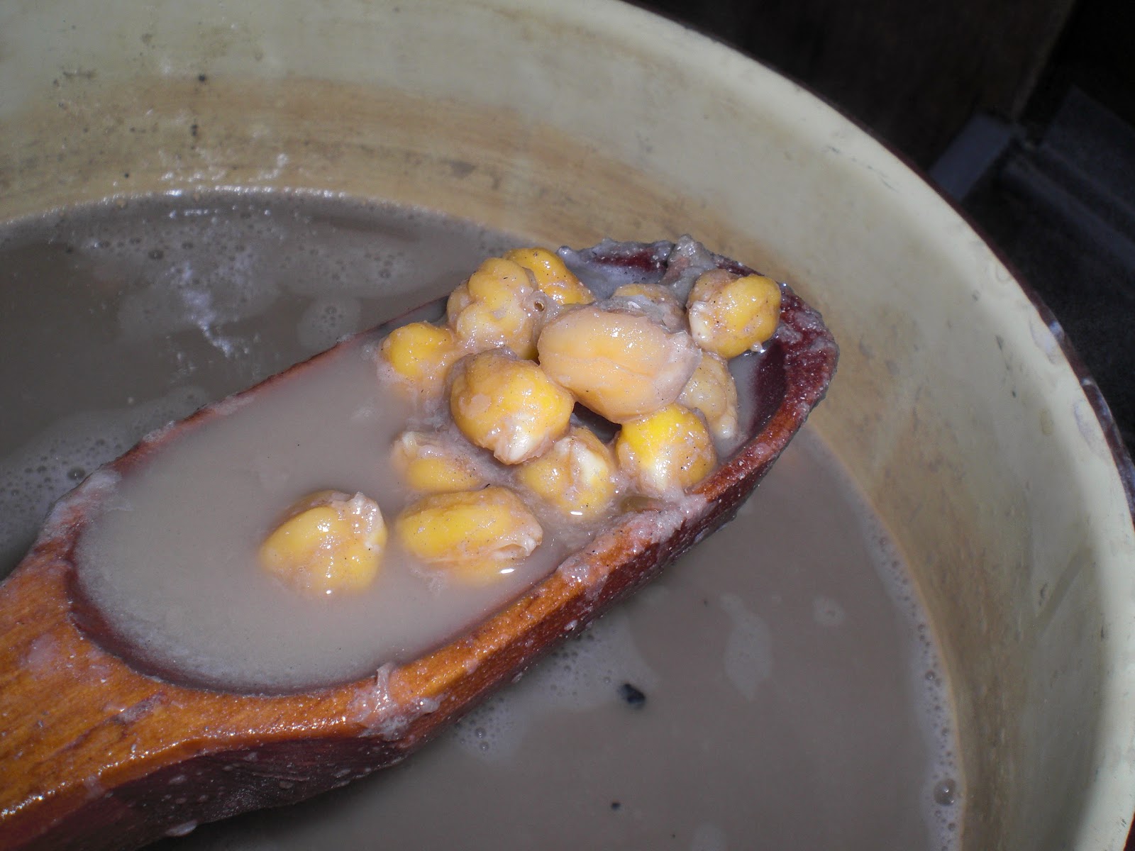 Garbanzo en dulce (Garbanzo en miel)