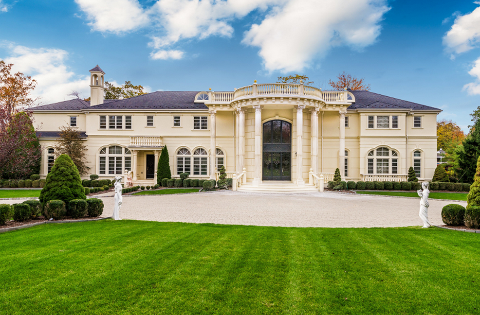 Eileen's Home Design Colonial Mansion In Alpine, NJ For 9.9 Million