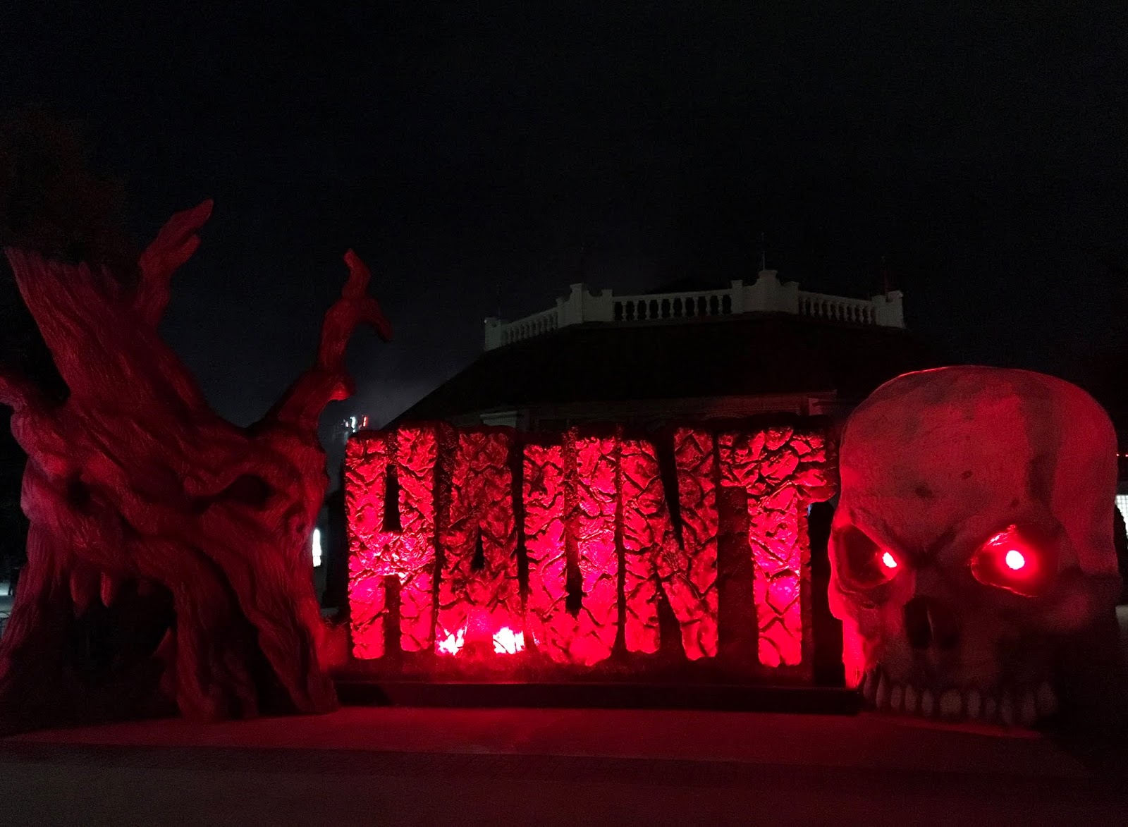 Newsplusnotes Fear Is Waiting For You At Dorney Park S 2018 Halloween Haunt