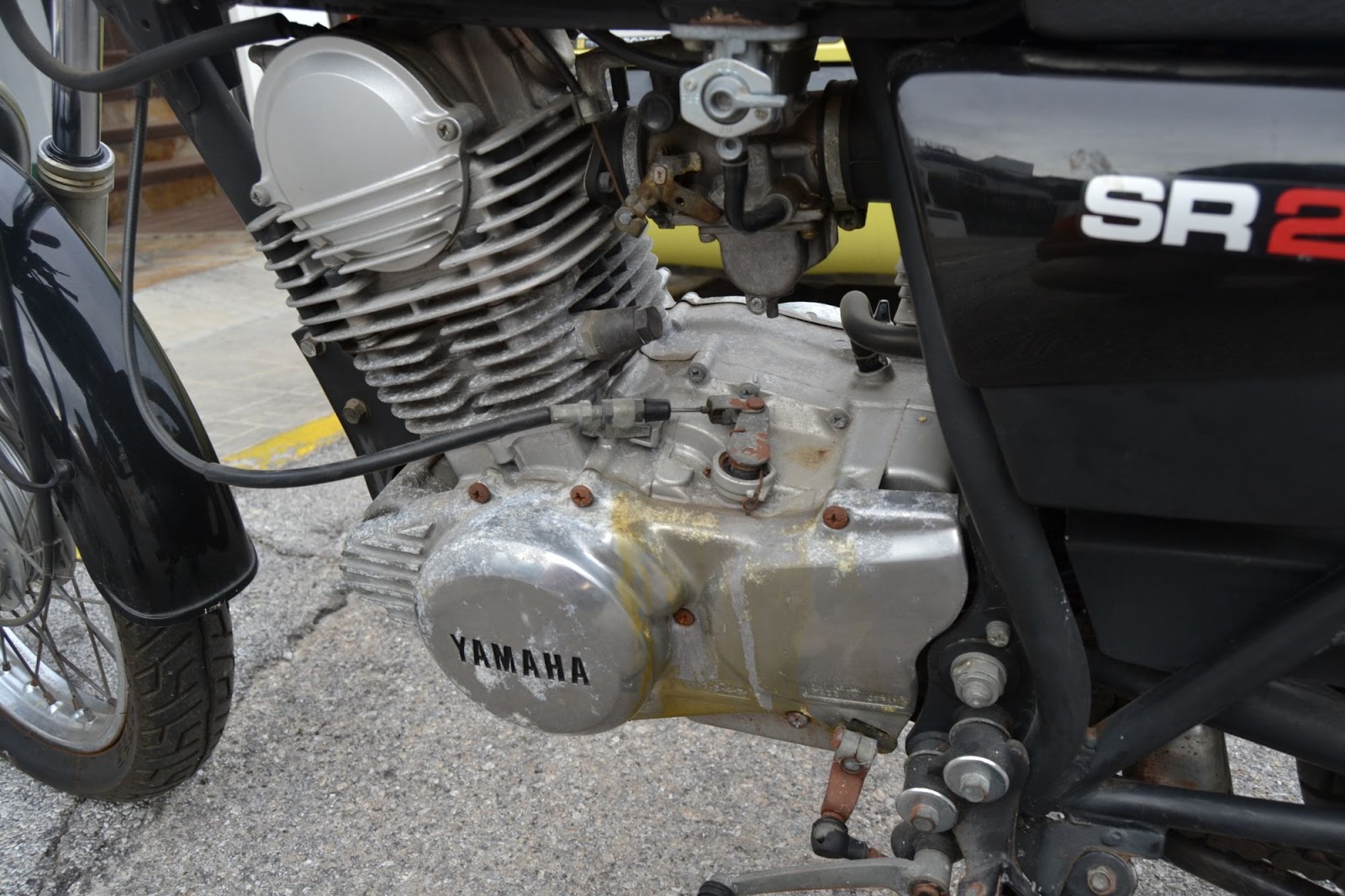 Yamaha SR 250: Motor / Engine