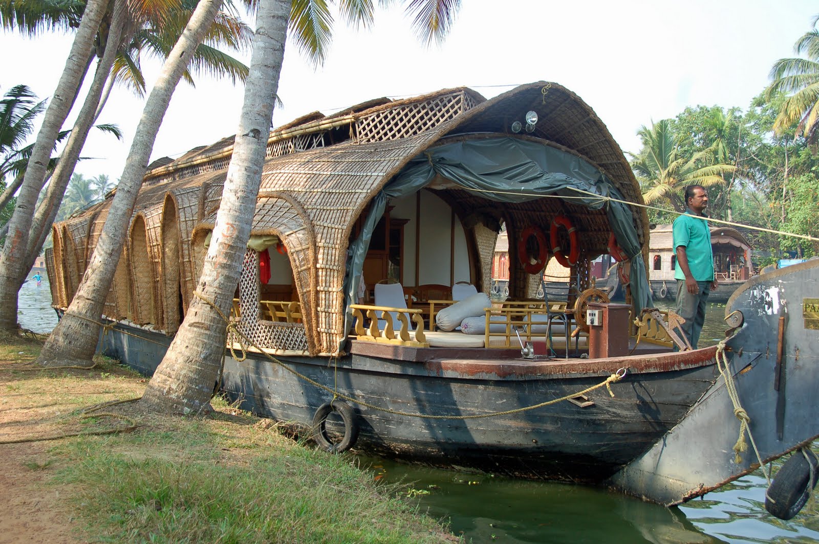 House Boat Керала