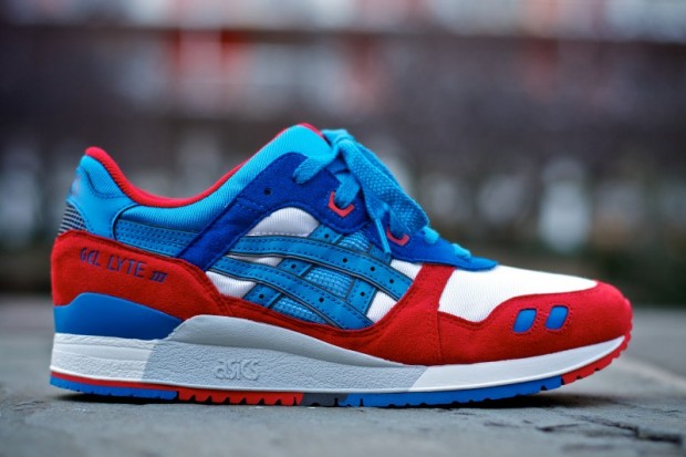 red white and blue asics gel lyte 3