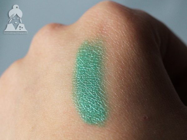 astra ombretti in crema