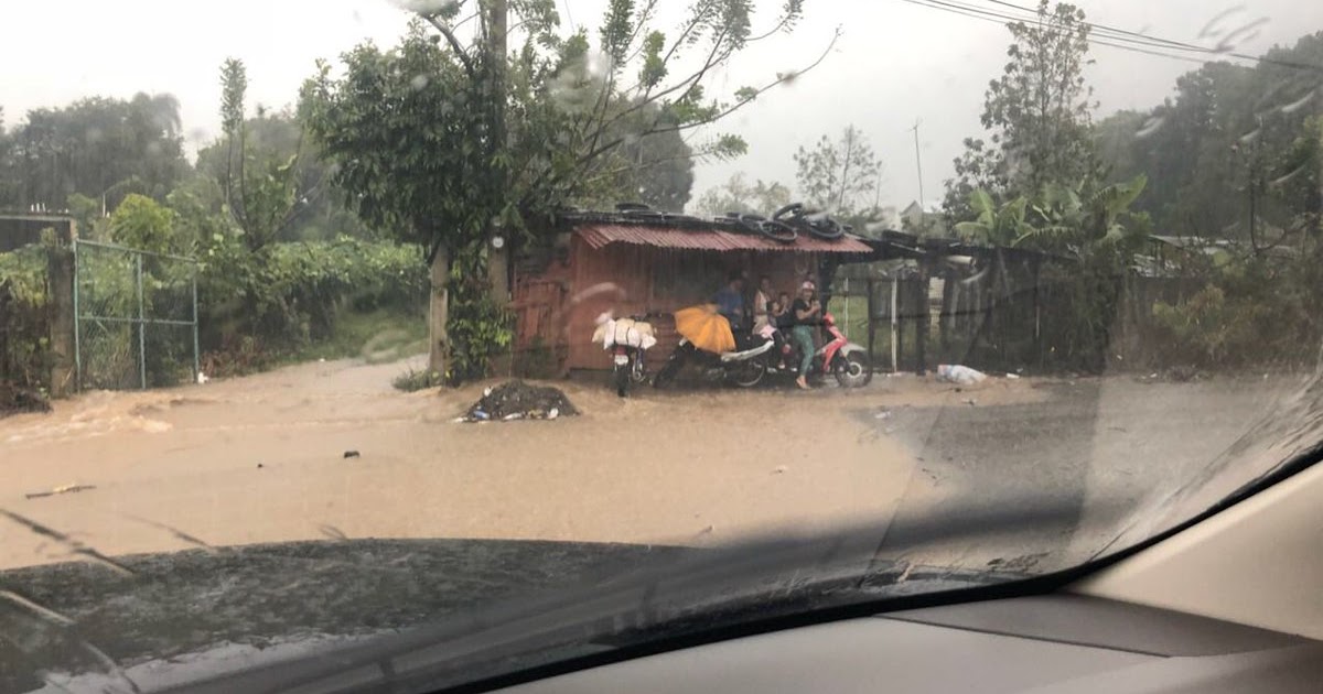 Due to flooding in the Dominican Republic 4 thousand people were