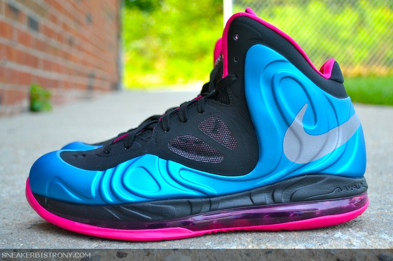 SNEAKER BISTRO Served Class: | Nike Air Max Hyperposite "Dynamic Blue/Reflective Silver-Fireberry" (SOLD OUT)