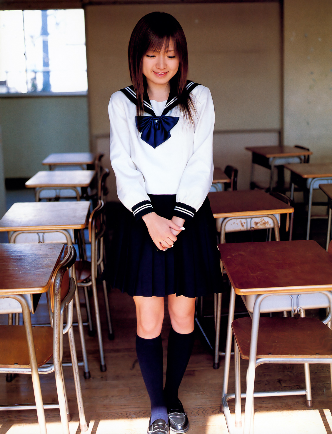 Asami Konno Japanese Cutie Singer School Uniform Photo ~ JAV Photo ...
