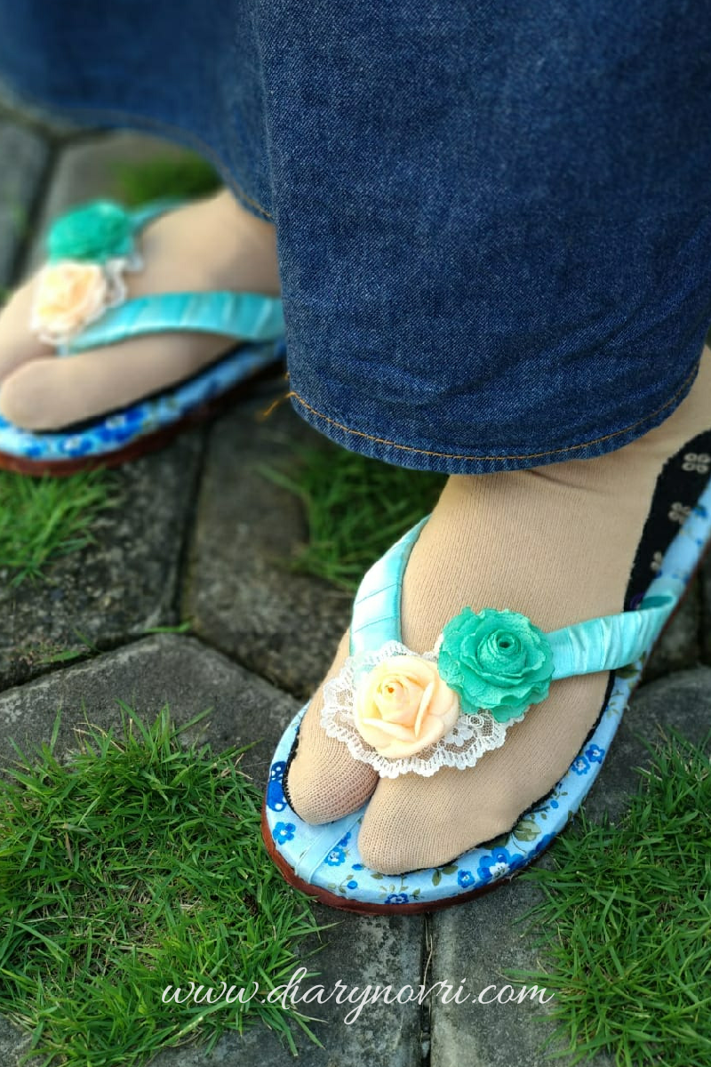 15+ Menghias Sandal Jepit Untuk Karnaval