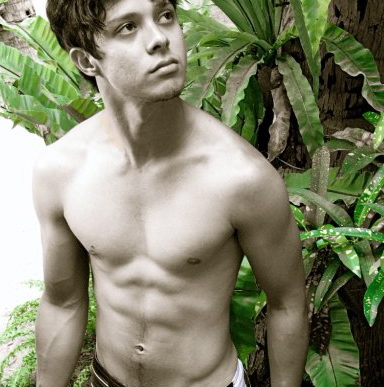 Frank Magalona biggest break in ‘Blusang Itim”! OuT Loud Magazine