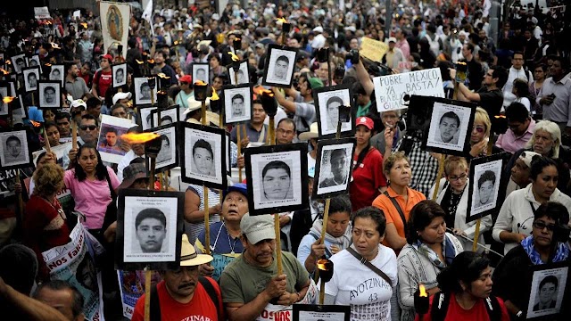 The lonely struggle of missing Mexican students’ parents