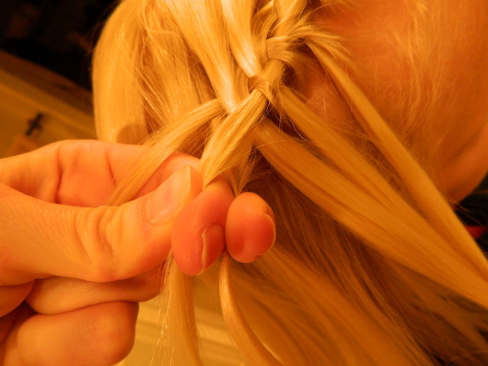.: Waterfall Braid or Floating Braid
