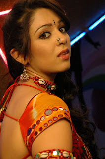 Charmi Spicy Photo Gallery [cinebrain.in]