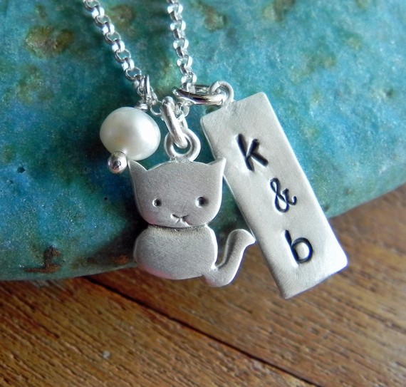 catsparella-10-cat-themed-gift-ideas-to-make-your-sweetie-purr-this