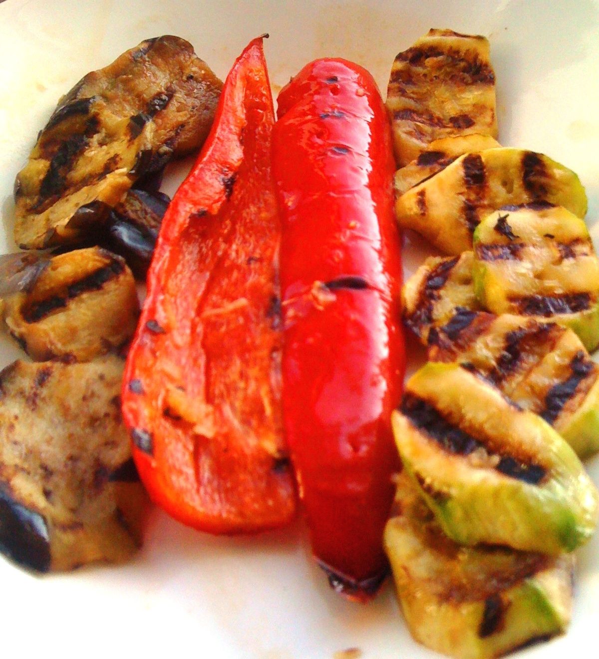 Izgara Sebze Salatası Izgara Sebze Salatası