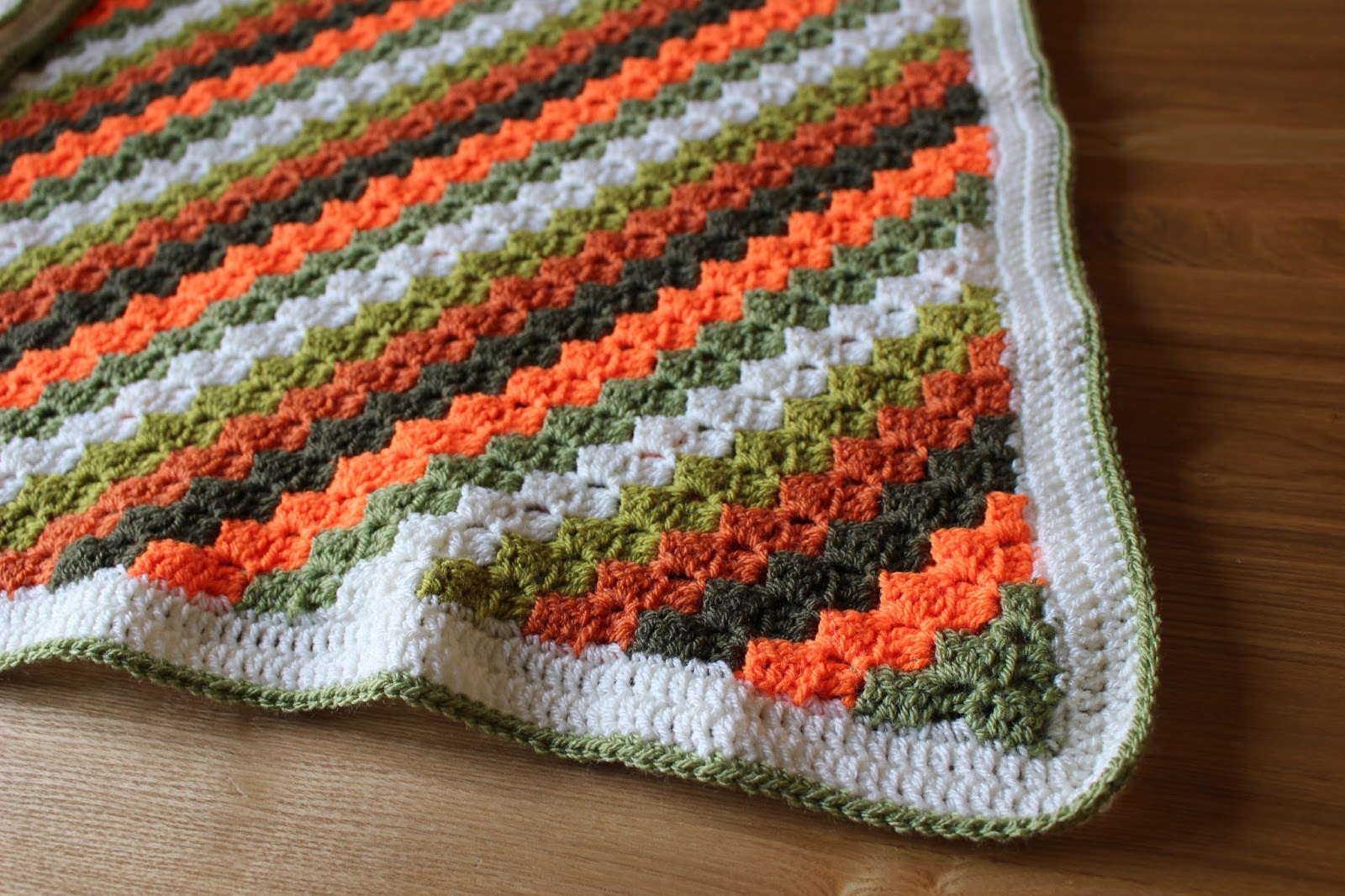 Sarahdipity Crafts Crochet blanket for my Grandma