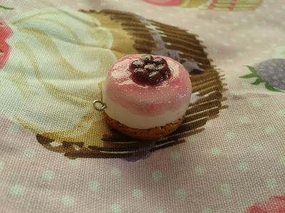 ♥ Breloque cheesecake Framboise en Fimo ♥