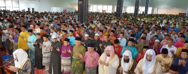 Pijakan Dalil Qunut Witir Pada Pertengahan Akhir Bulan Ramadhan