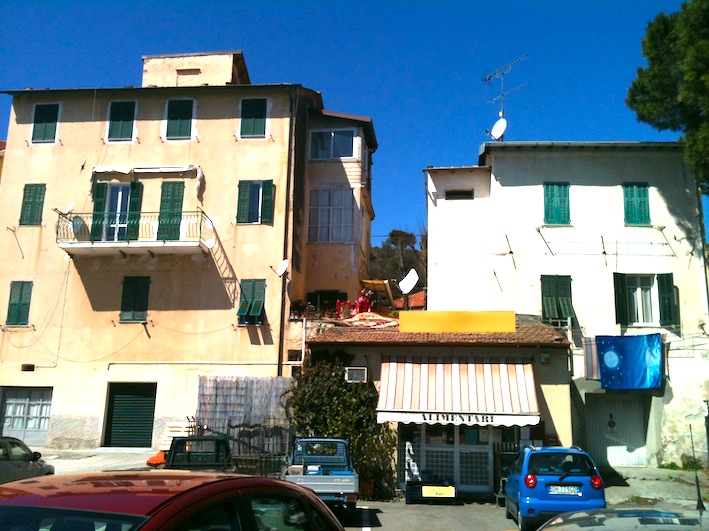 La Venditabuy House Italy Liguria Real estate investiment appartament