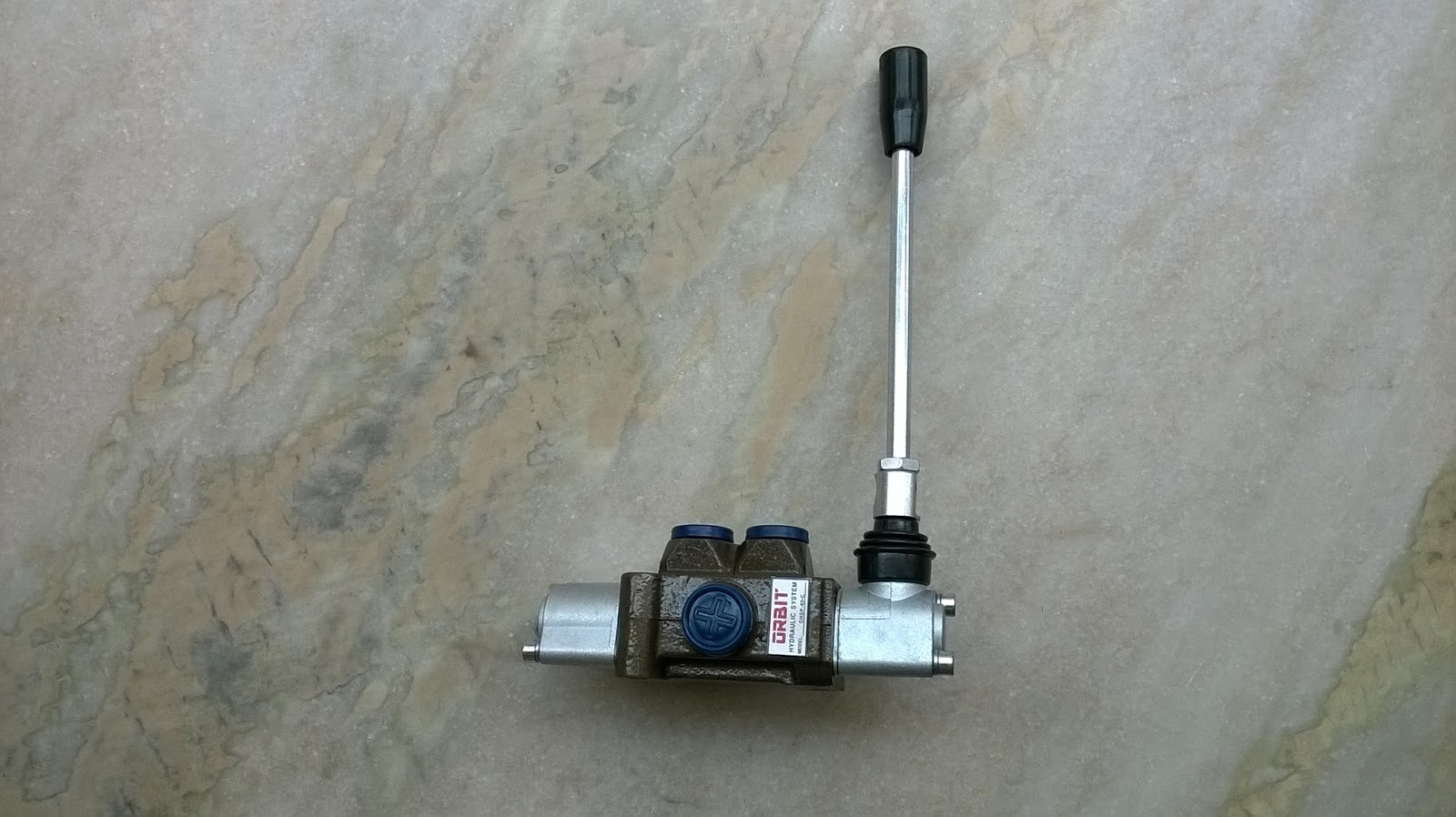 Hydraulic Mobile Control Valves High Quality Pressure Upto 280 Bar
