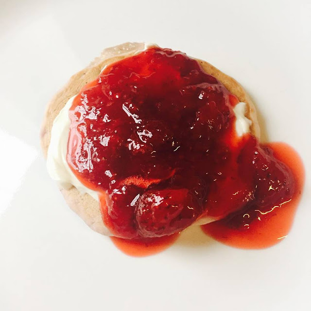 STRAWBERRIES AND CREAM PANCAKES WITH FRESH STRAWBERRY TOPPING