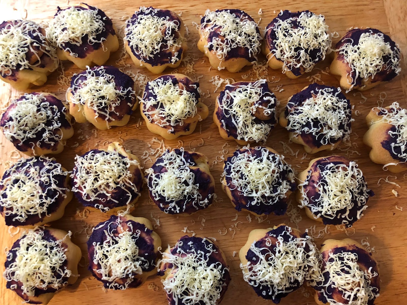 Featured image of post Easiest Way to Make Ube Ensaymada Recipe