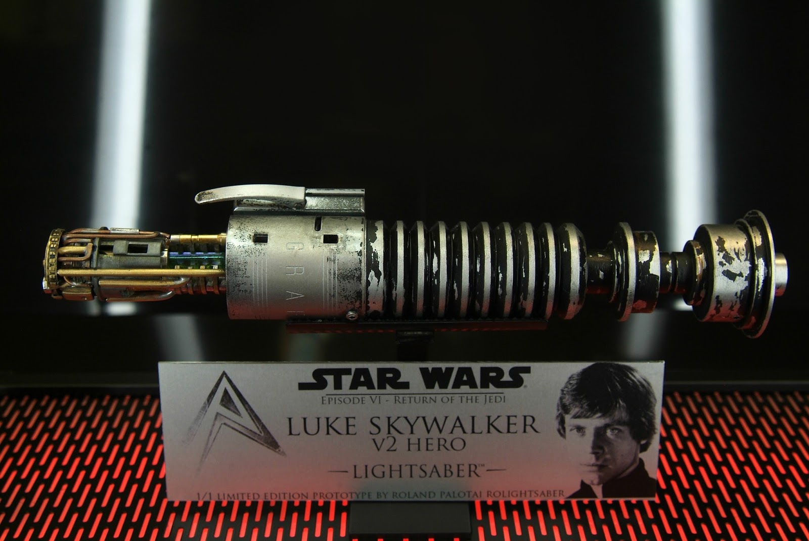 ROLIGHTSABERS LUKE SKYWALKER ROTJ V2 LIGHTSABER